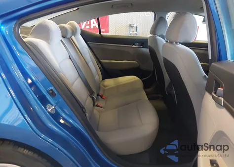 2018 Hyundai Elantra Se z USA, uszkodzony, nr VIN 5NPD74LF5JH391087